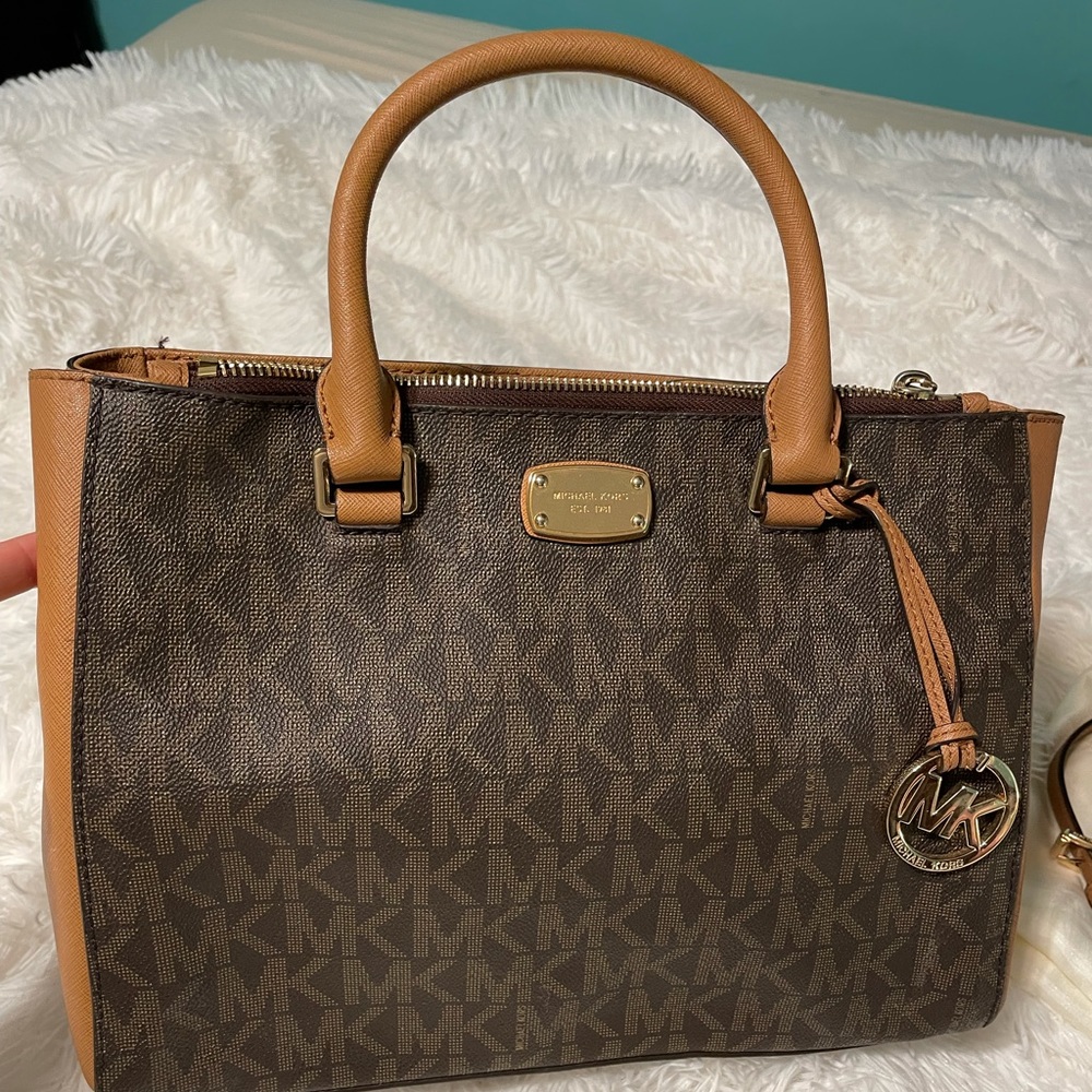 Michael Kors Leather Bag